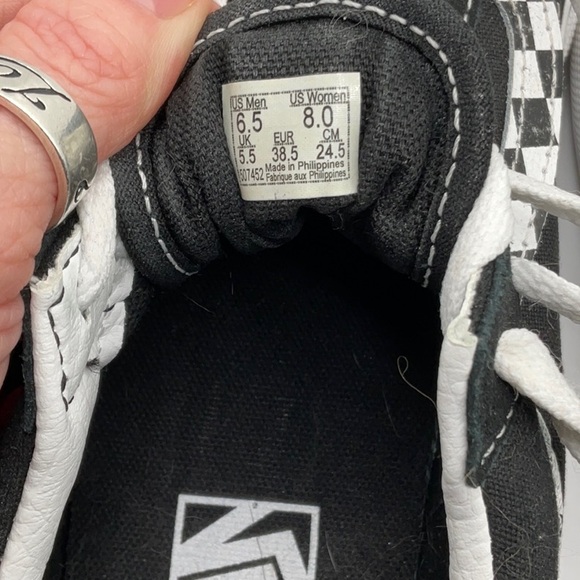 Vans Old Skool NEW Women’s Floral Checkered Black and White, Size 8 - Picture 7 of 7